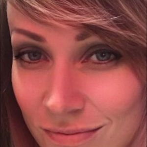 Meet your Posher, Karina